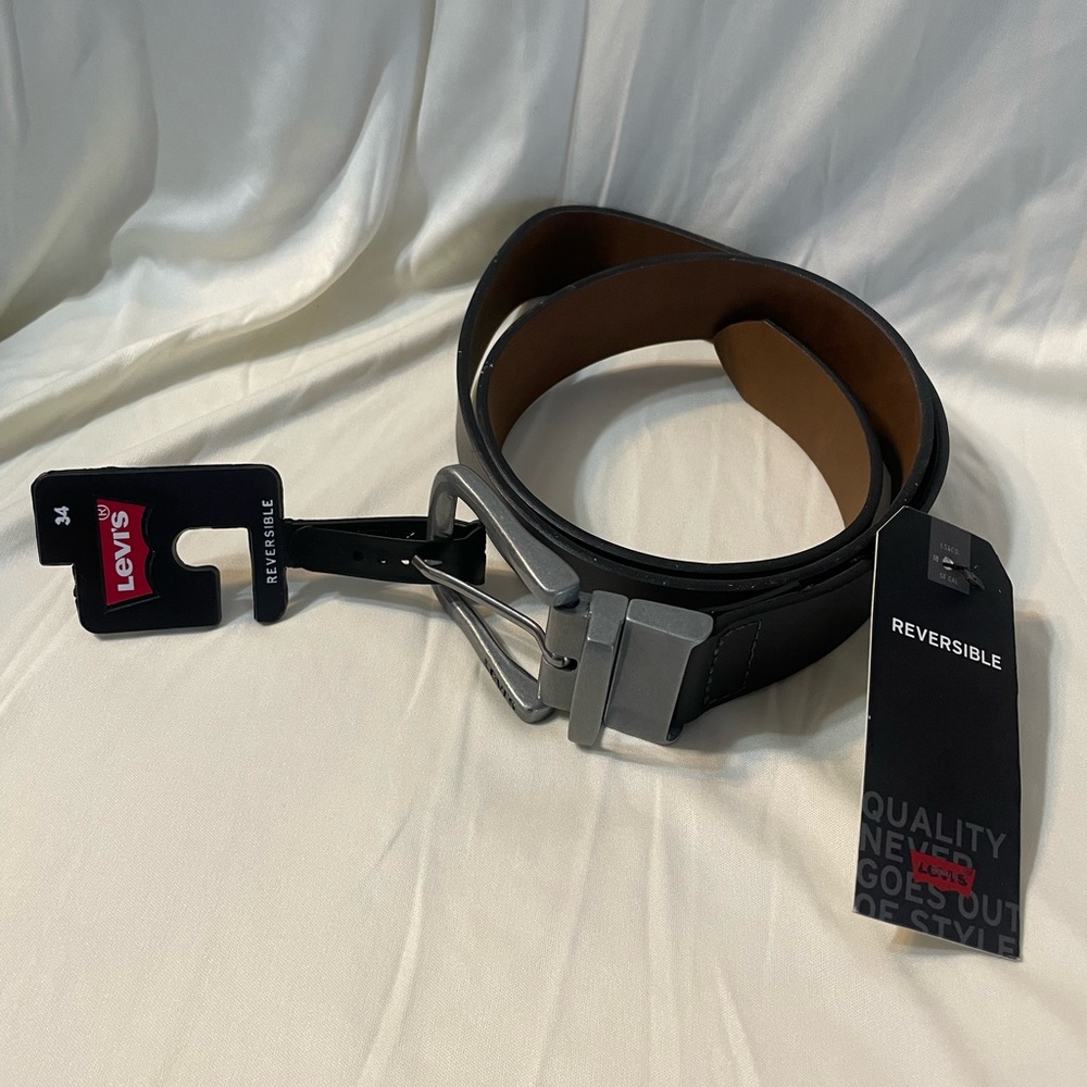 Levi's Reversible Black and Brown Belt men’s size 34